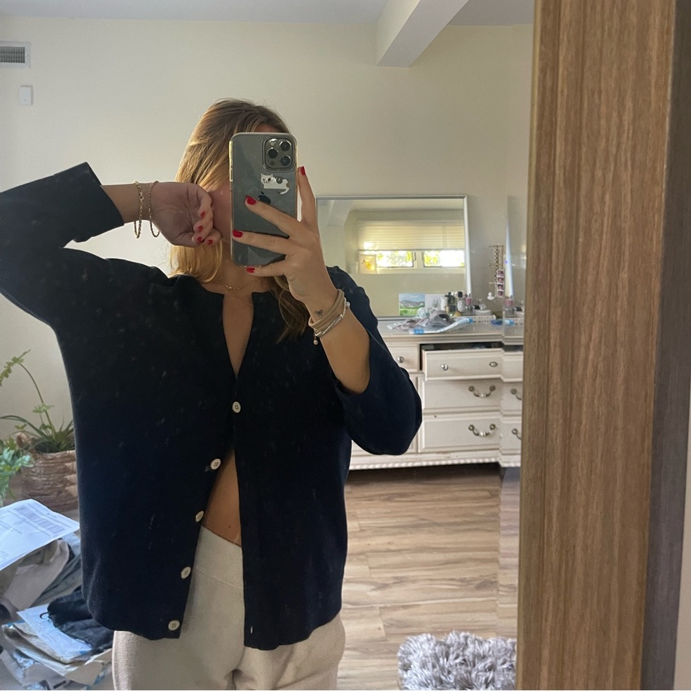 Women’s sweater